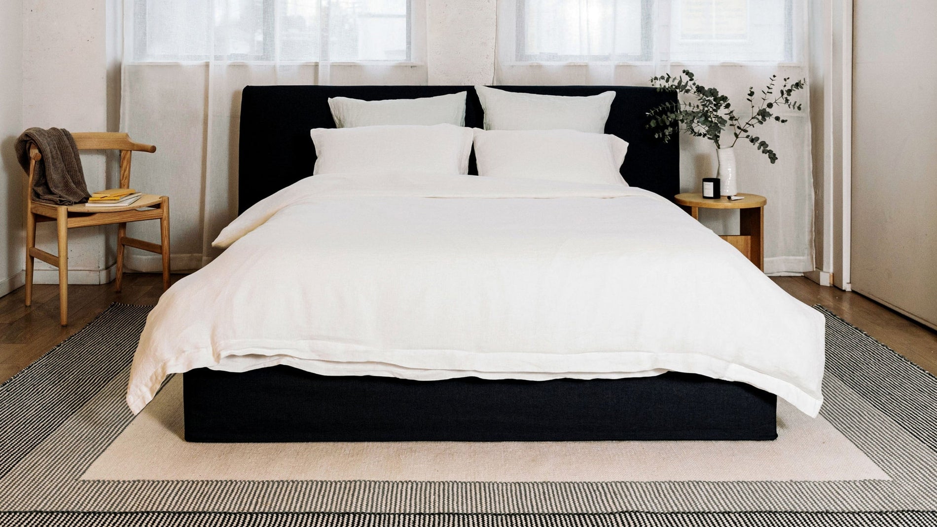 Wave Bed, Queen, Midnight_image