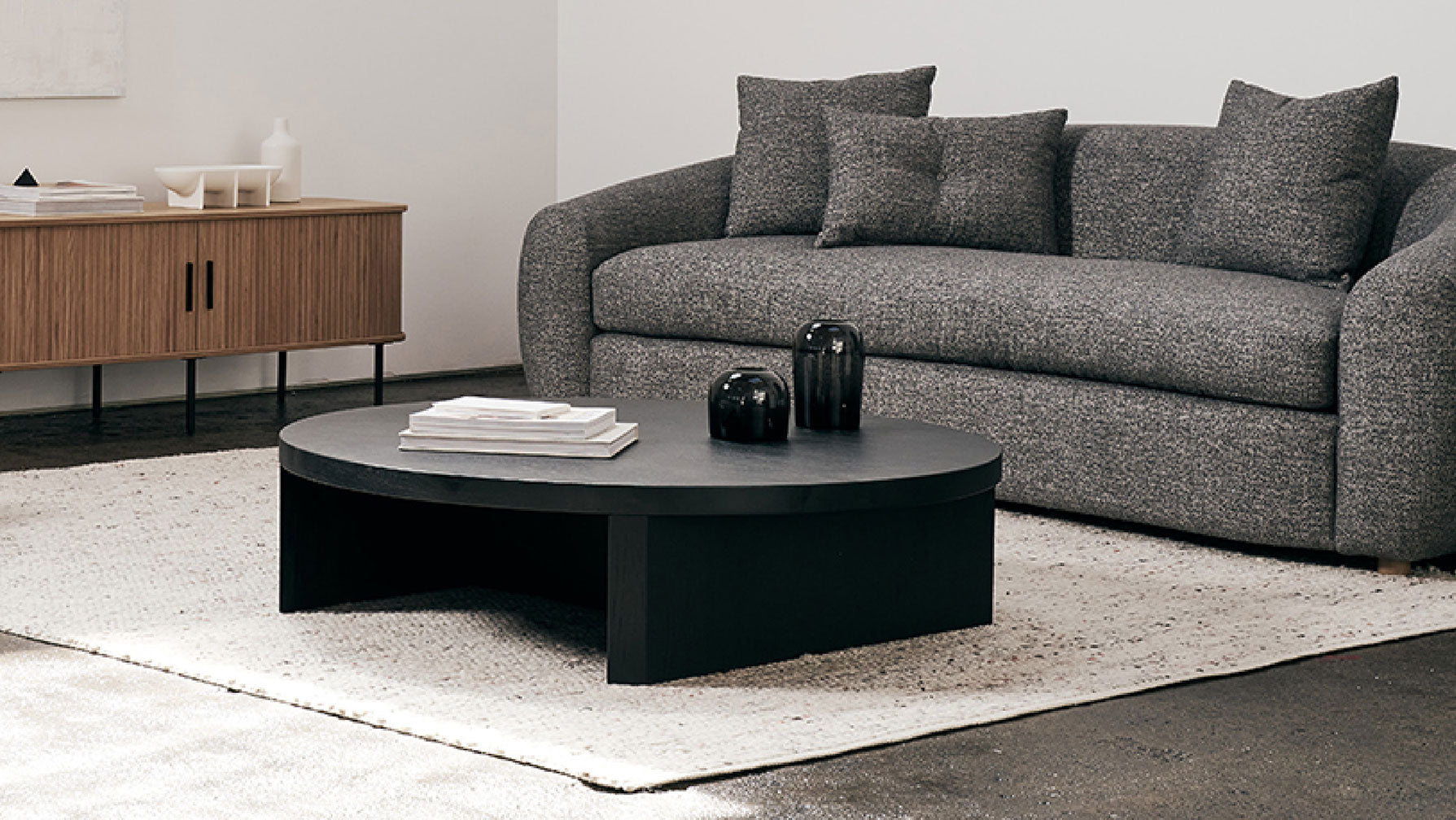 Field Coffee Table Round, Black Oak_image