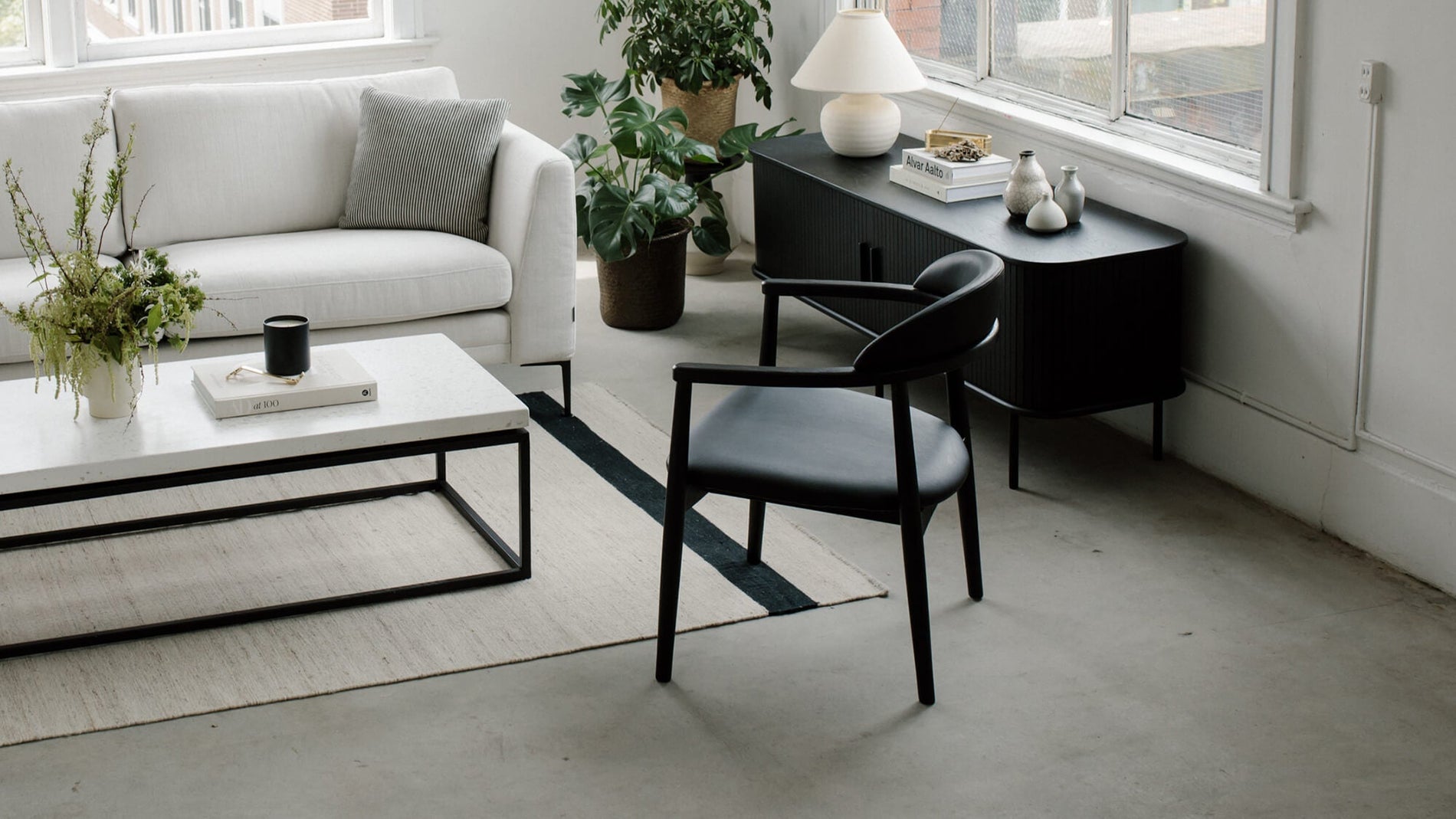 Count On Me Lounge Chair, Black Oak/Black_image