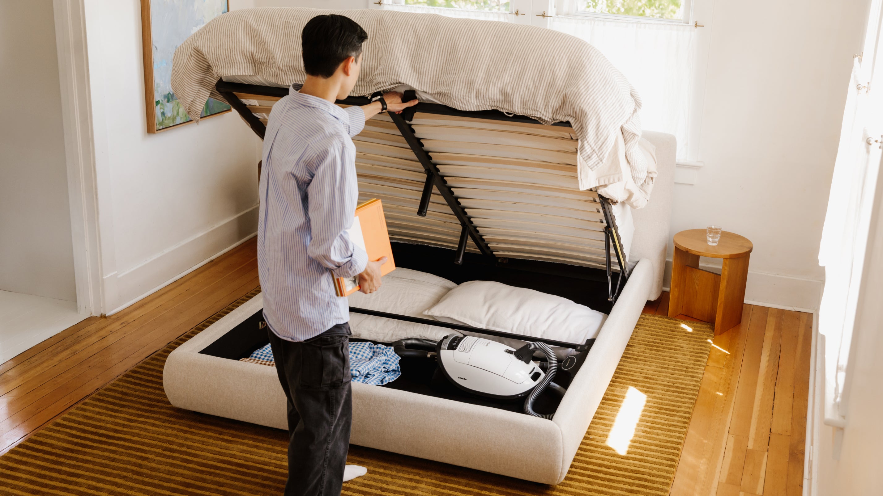 Dream Bed With Storage, Queen, Latte