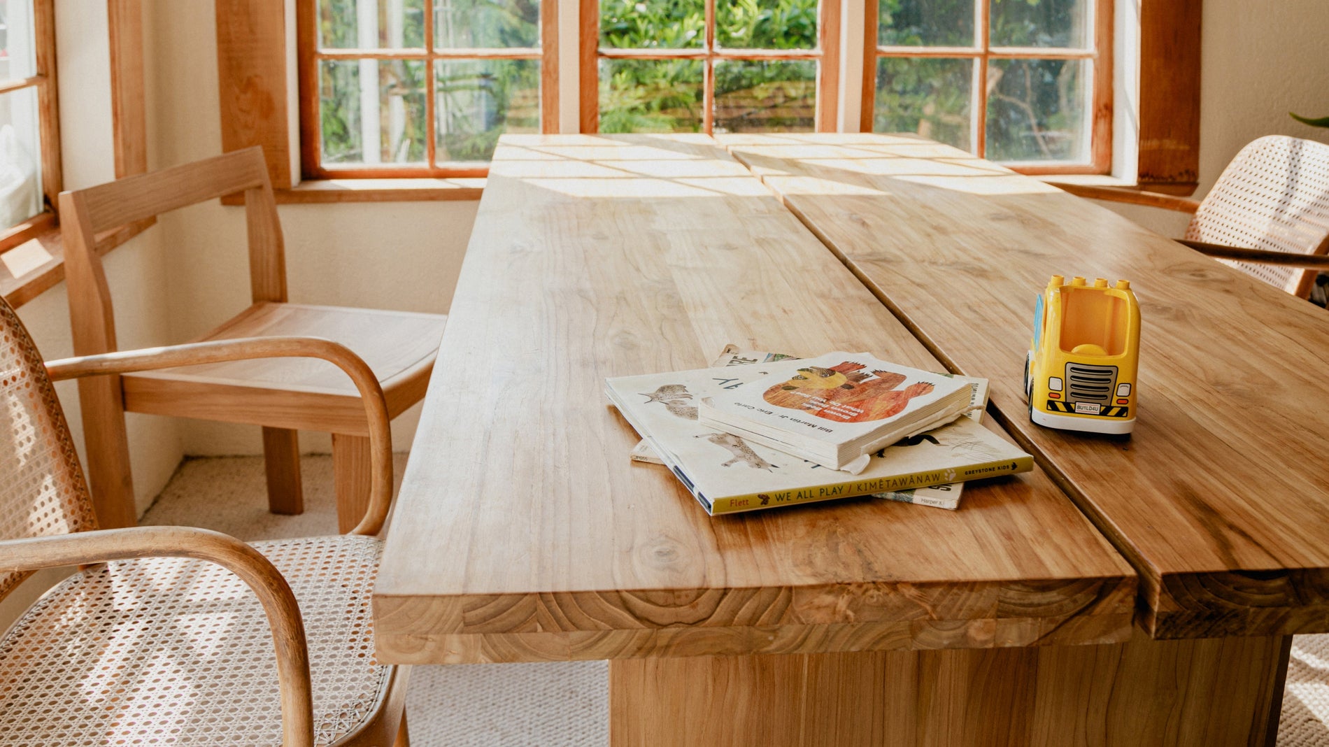 Plane Dining Table, Seats 6-8 People, Oak_image
