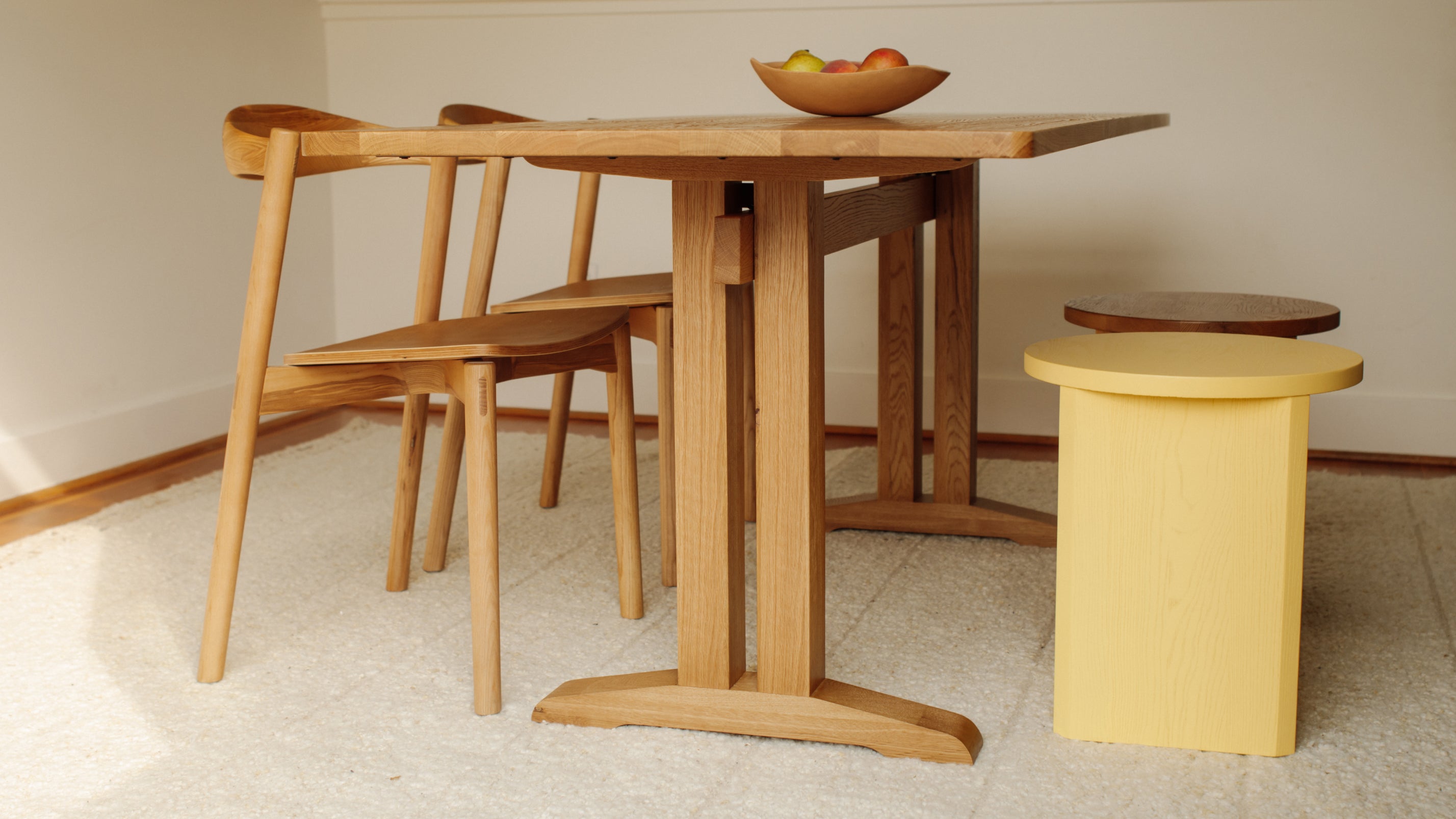 Flight Dining Table, Seats 6-8, Oak