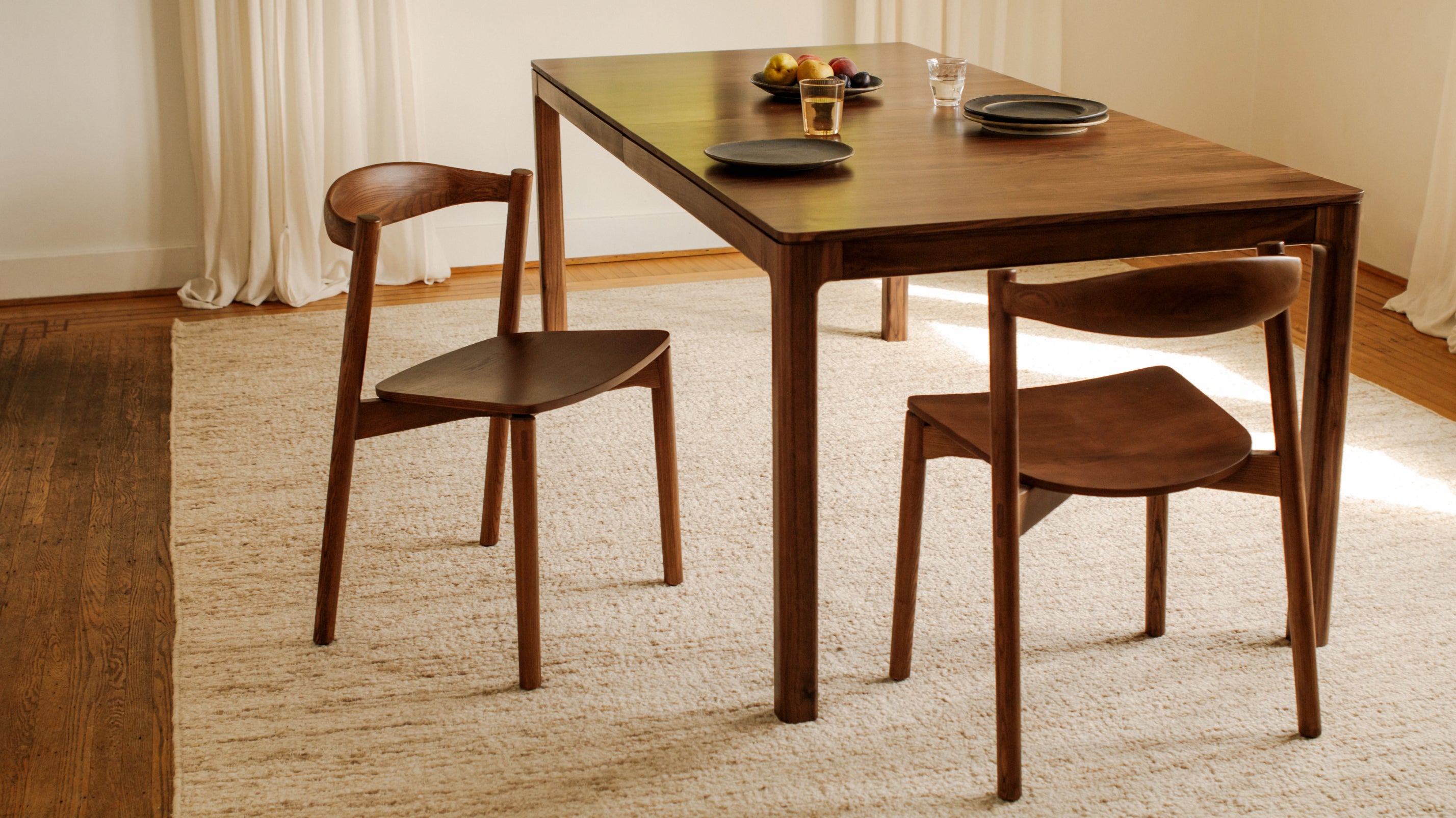 Bridge Extendable Dining Table, Seats 6-10, Oak