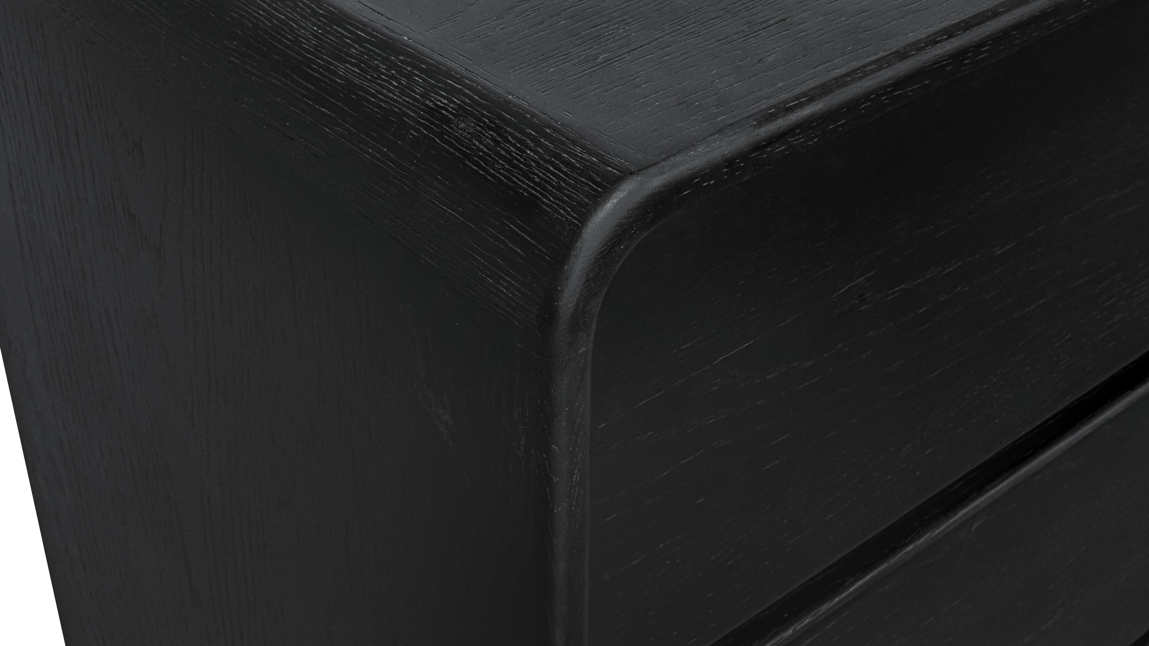 Call Me Dresser, Black Oak