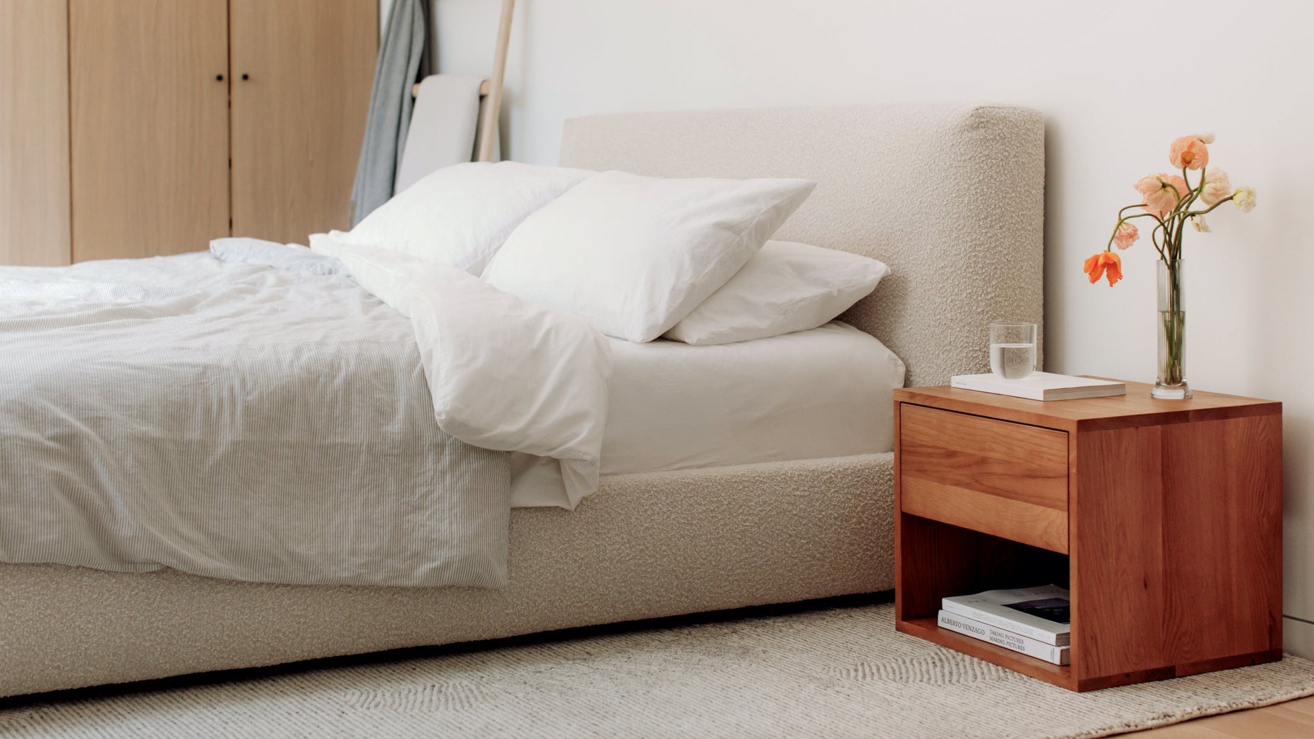 Rest Easy Nightstand With Drawer, Oak_image