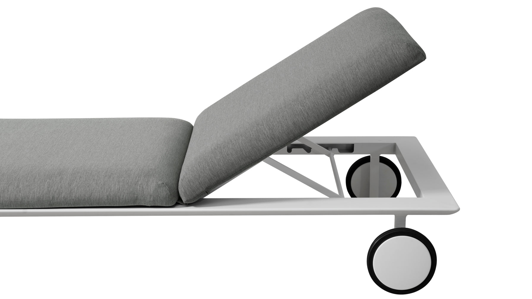Laidback Outdoor Lounger, Aluminum Pepper - Image 8