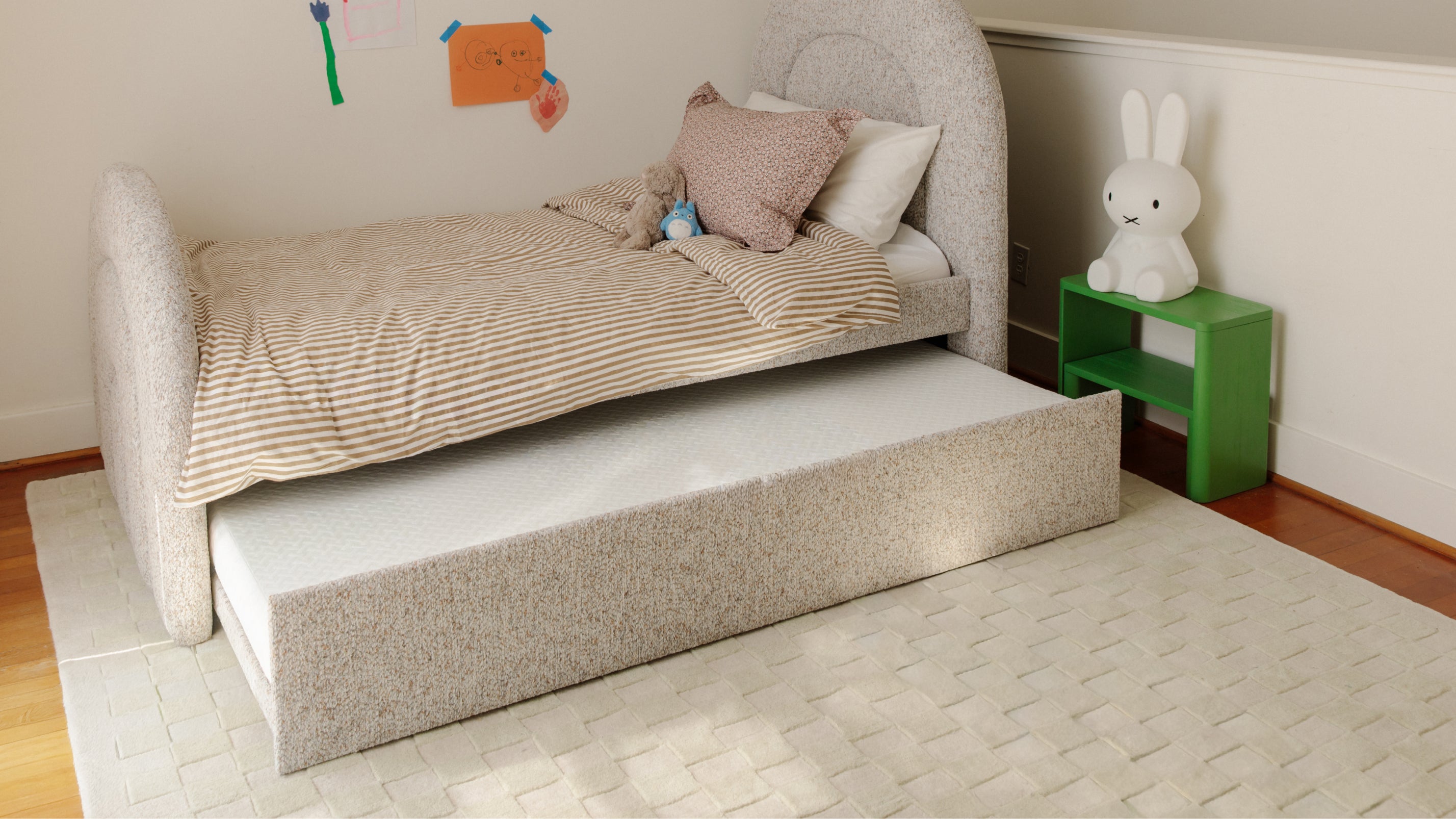 Checkers Rug x Scott Sueme, 8x10, Aloe