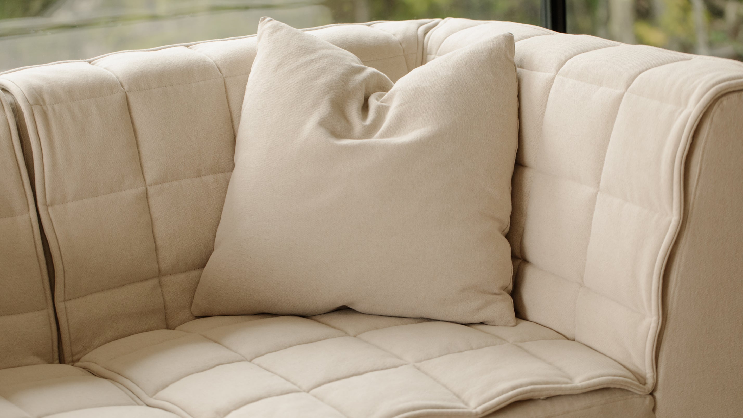 Quilt 2-Piece Modular Sofa, Fawn - Image 6