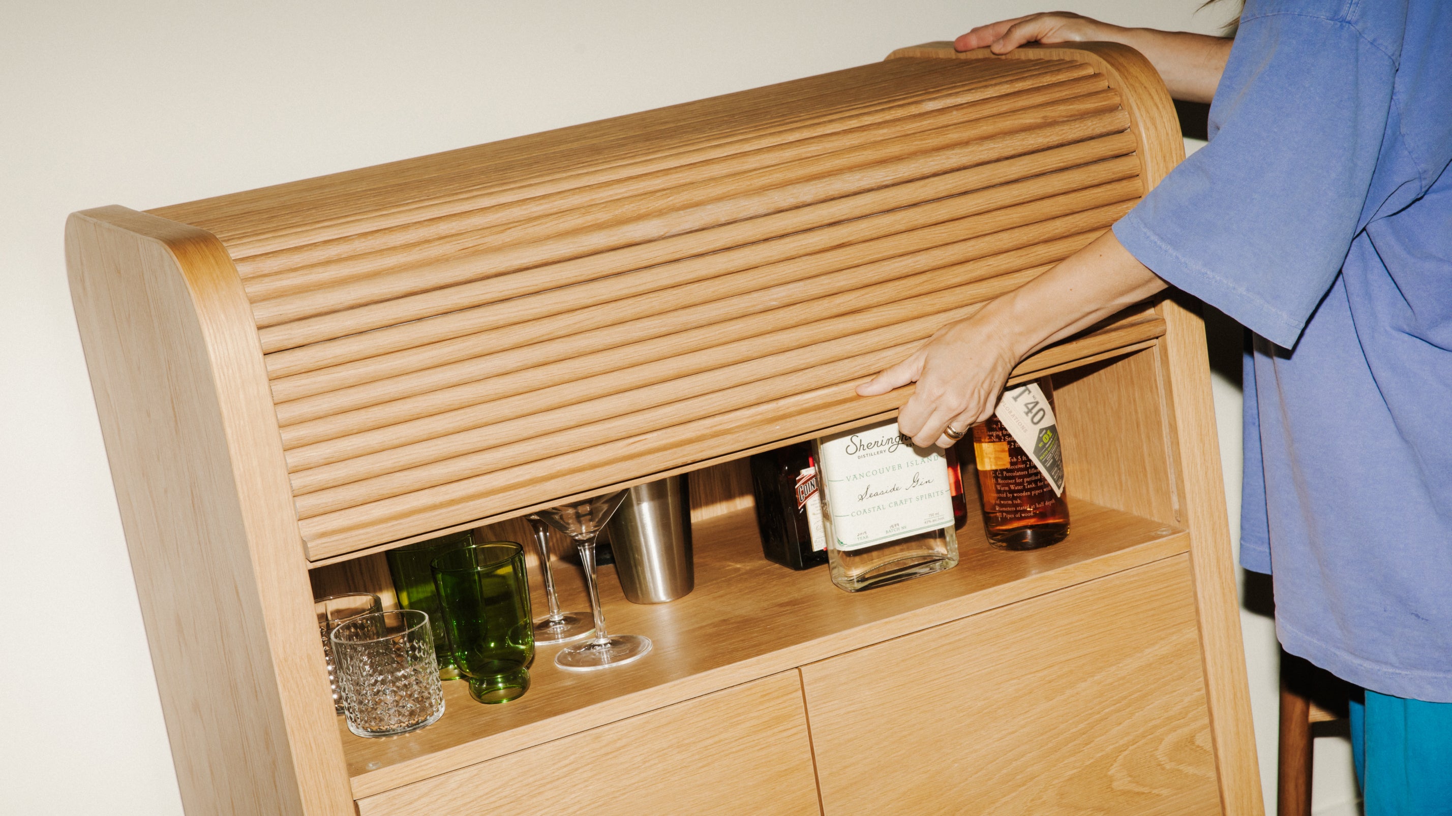Roll Out Cabinet, White Oak