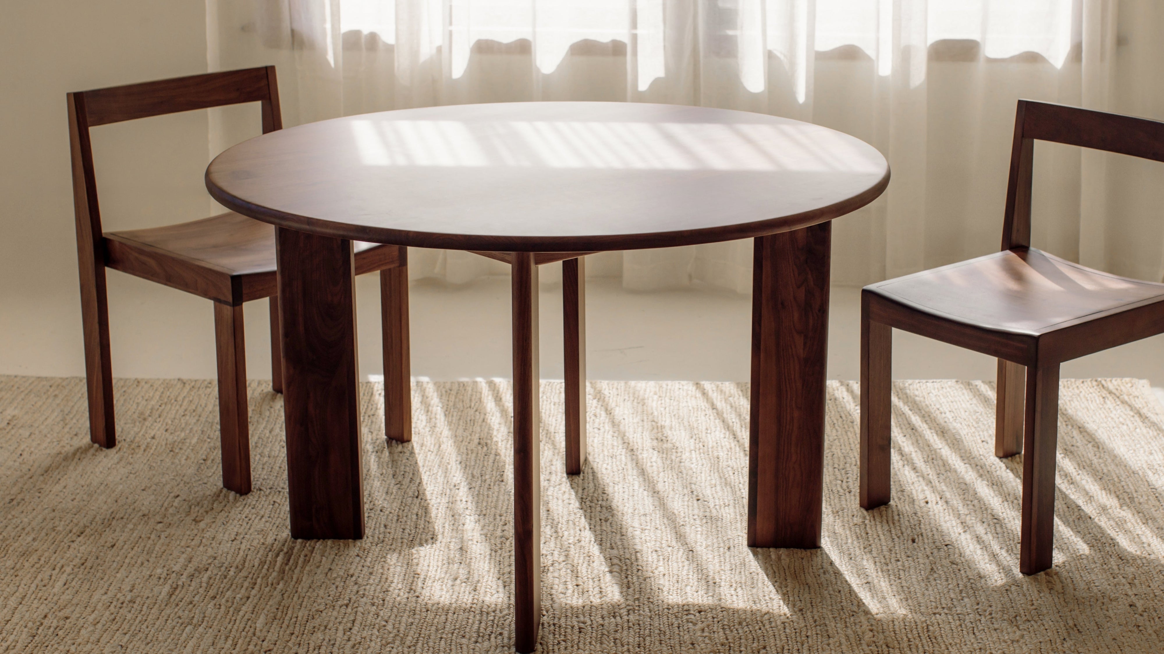 Frame Round Dining Table, Seats 4-5 People, Walnut - Image 3